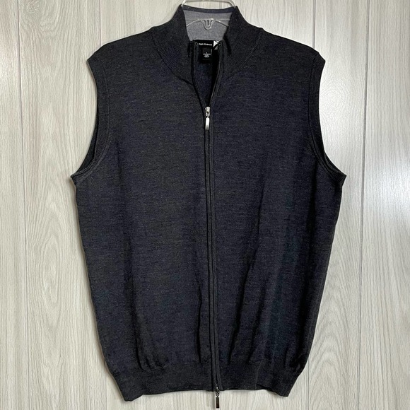 Made in Italy 100% merino wool. Saks Fifth Avenue Black Zip Up Sweater Vest - Picture 1 of 14